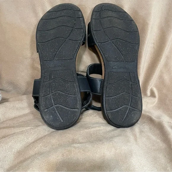 Clarks Black Leather Cork Footbed Sandals. - Picture 7 of 10